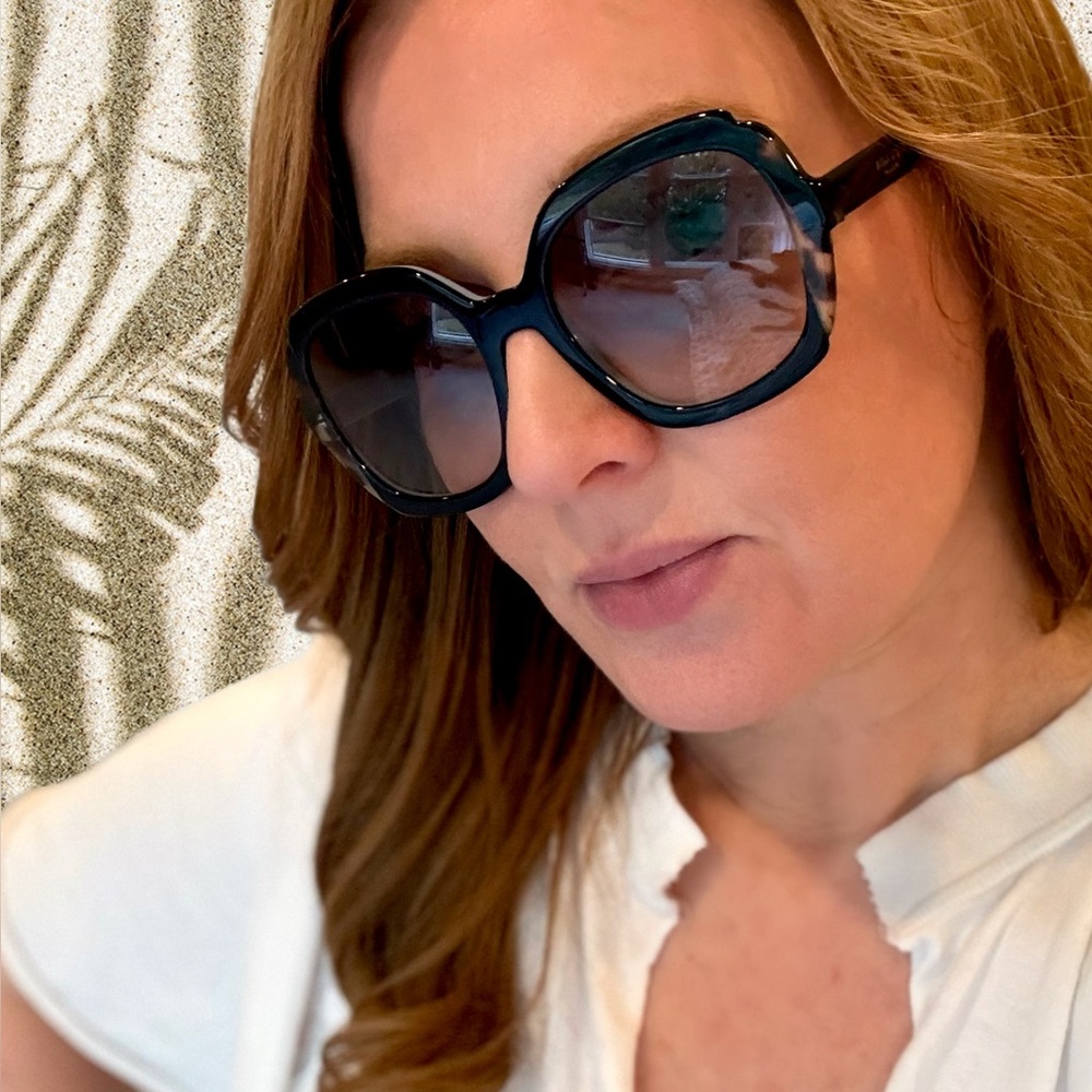 Prada Oversized Sunglasses Black Tortoise Gradient NWOT Italy - Picture 12 of 12